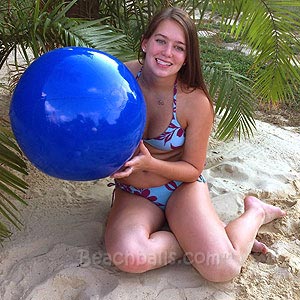 24'' Solid Blue Beach Balls