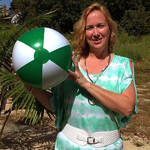 16'' Dark Green & White Beach Balls