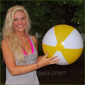 20'' Yellow & White Beach Balls